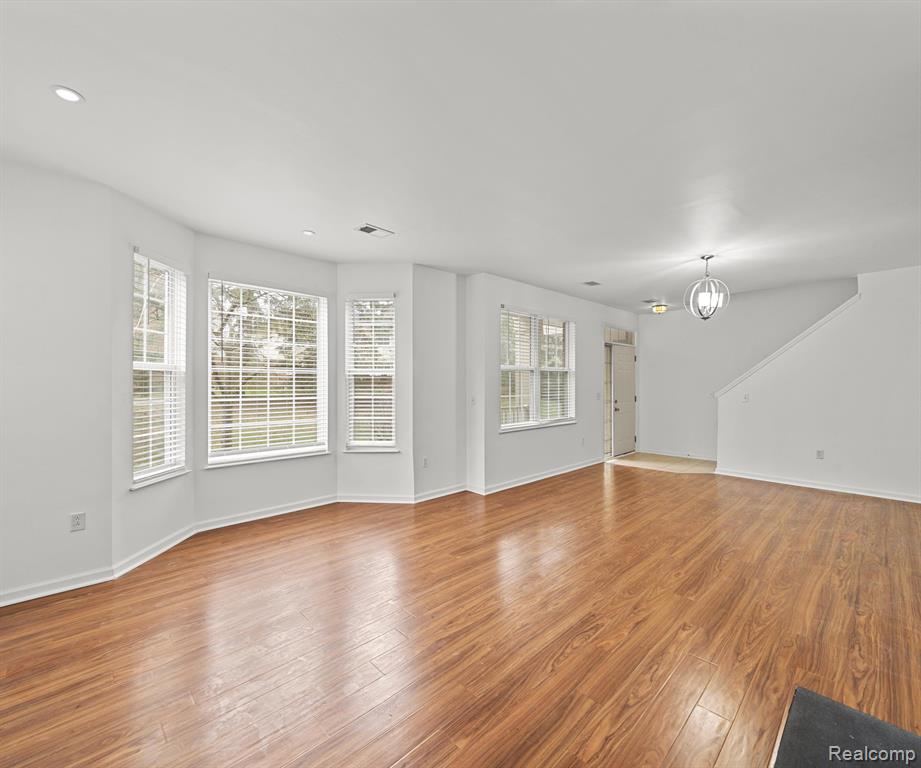 4070 ELIZABETH Avenue, Canton, MI 48188 — Photo 9