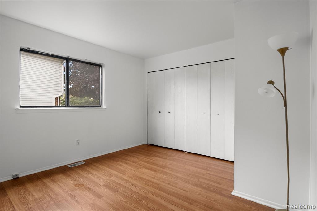 1670 WILLARD Drive, Canton, MI 48187 — Photo 19