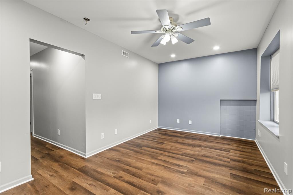 5920 Chase Road, Dearborn, MI 48126 — Photo 10
