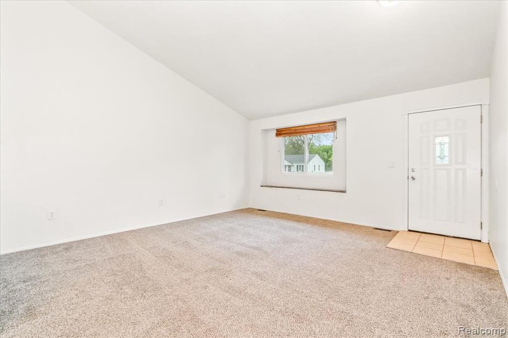 7205 Kempa Street, Romulus, MI 48174 — Photo 15