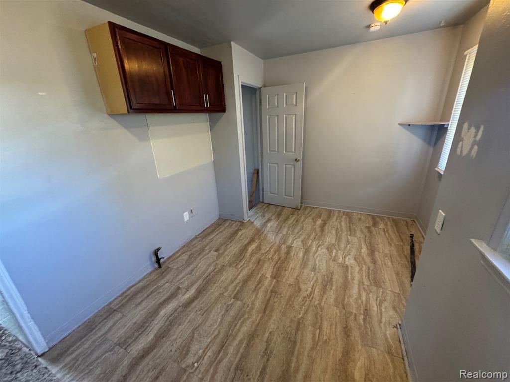 9261 Camley Street, Detroit, MI 48224 — Photo 8
