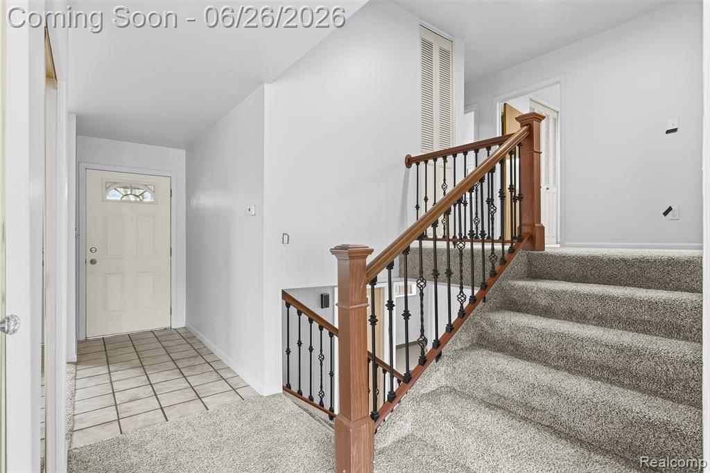 5120 Hillcrest Circle, Flint, MI 48506 — Photo 19