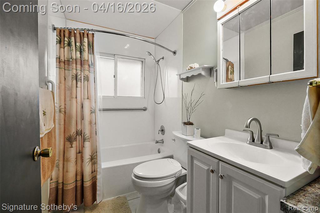 842 Schuman Street, Garden City, MI — Photo 9
