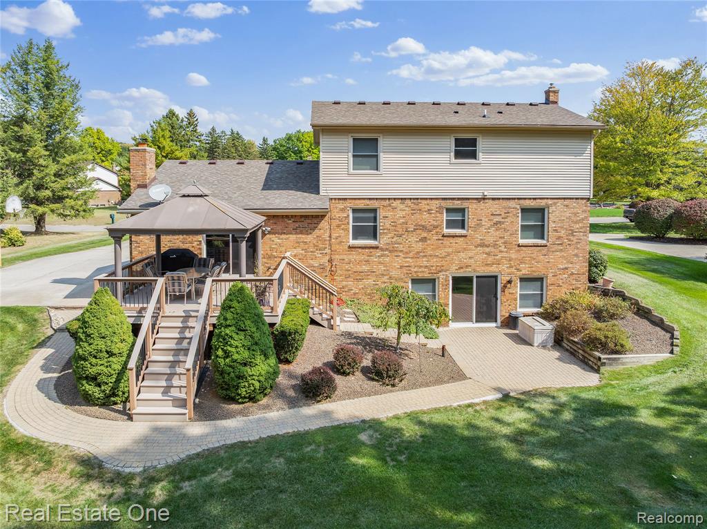 4798 Kenicott Trail, Brighton, MI 48114 — Photo 28