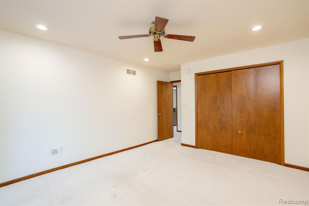4421 PINEHURST Drive, West Bloomfield, MI — Photo 40