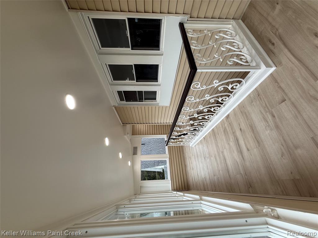 410 E Twelve mile Road, Royal Oak, MI 48073 — Photo 12
