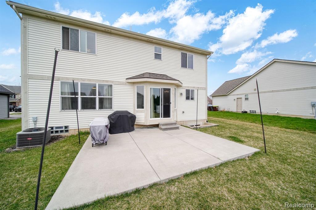 9166 BIRCH POINTE Drive, Newport, MI 48166 — Photo 51