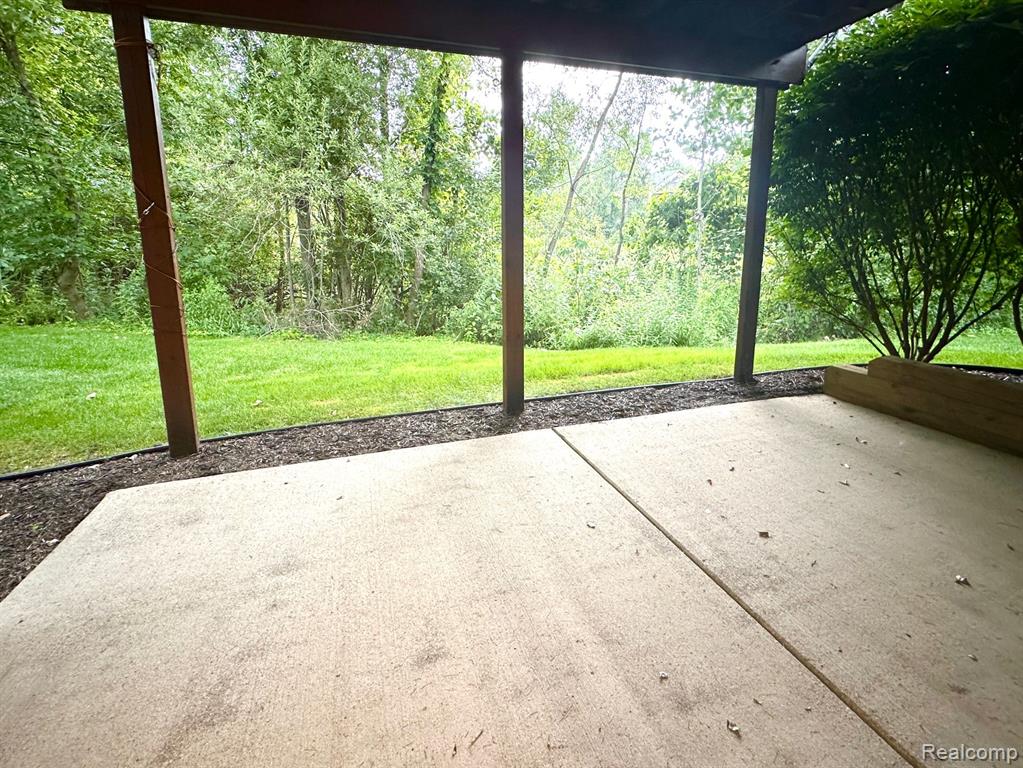 1439 DARNEL Drive, Brighton, MI 48116 — Photo 28