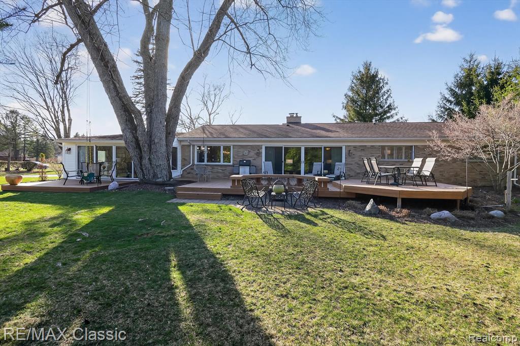 4731 Pickering Road, Bloomfield Hills, MI 48301 — Photo 52