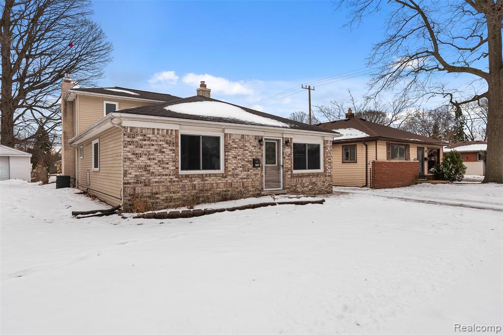 4205 Harding Street, Dearborn Heights, MI 48125 — front exterior