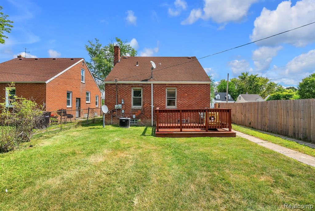 7819 Greenview Avenue, Detroit, MI 48228 — Photo 21