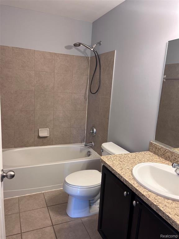 2604 Riversedge Drive, 10, Saline, MI 48176 — Photo 15