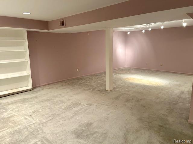 7305 Meadowridge Circle, 28, West Bloomfield, MI — Photo 14