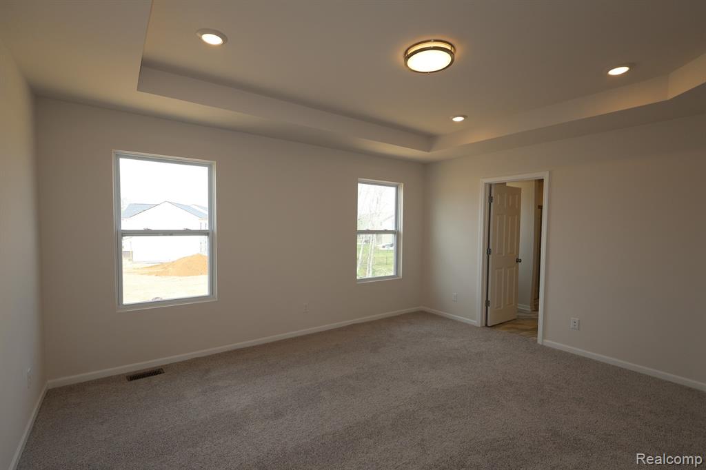 362 Hidden River W, Holly, MI 48442 — Photo 23