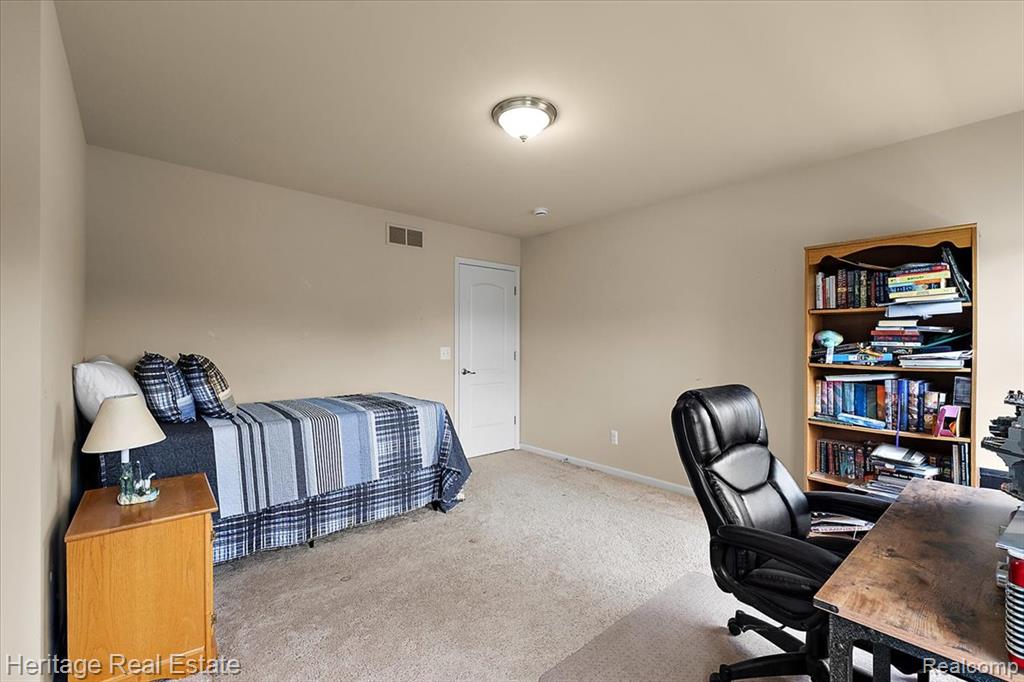 5222 Coulter Lake Boulevard, Clarkston, MI 48348 — Photo 30