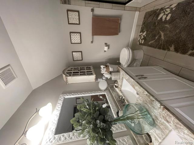 5827 Woodfield Parkway, Grand Blanc, MI 48439 — Photo 63