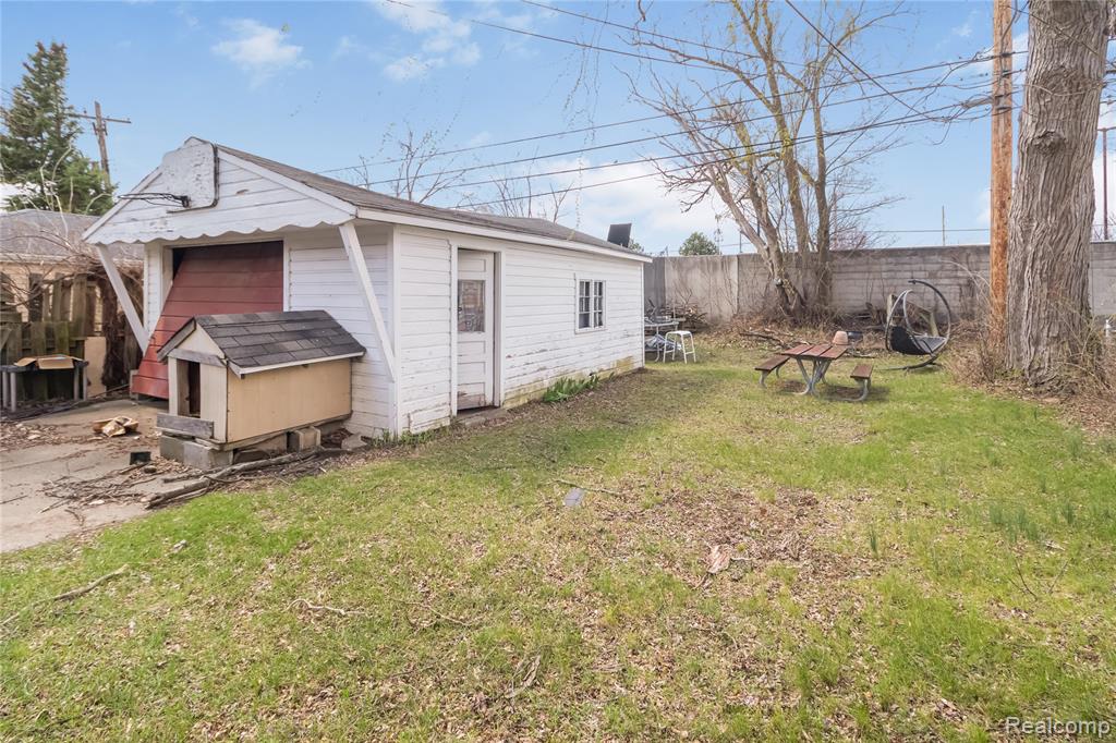 8117 Dale Street, Dearborn Heights, MI 48127 — Photo 5