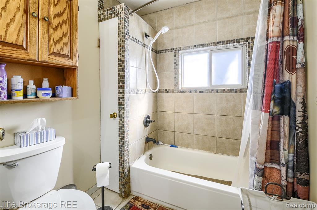 5079 JEFFERSON Road, North Branch, MI 48461 — Photo 19