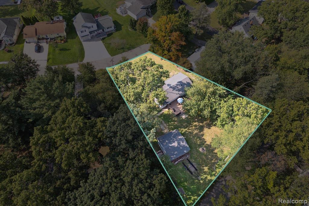 550 ROSELANE Drive, Howell, MI 48843 — Photo 53