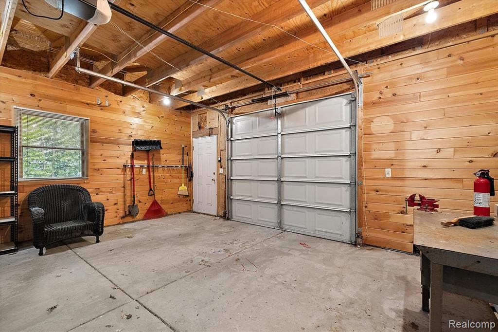 869 Central Drive, Lake Orion, MI 48362 — Photo 51