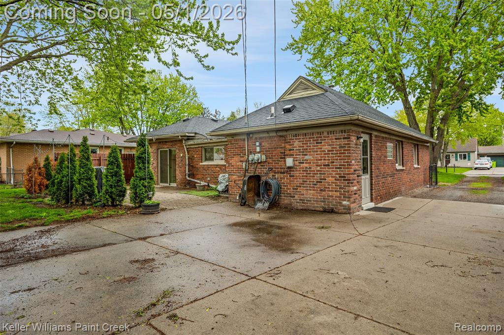 17469 Doris, Fraser, MI 48026 — Photo 30