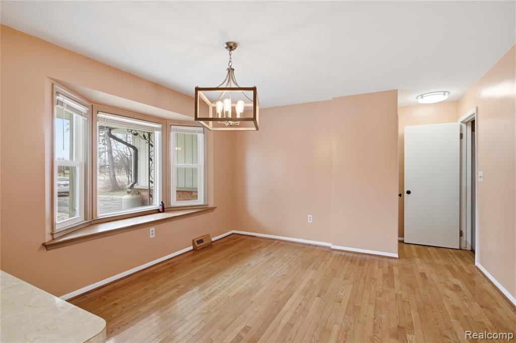 29256 Utley Road, Farmington, MI 48334 — Photo 22
