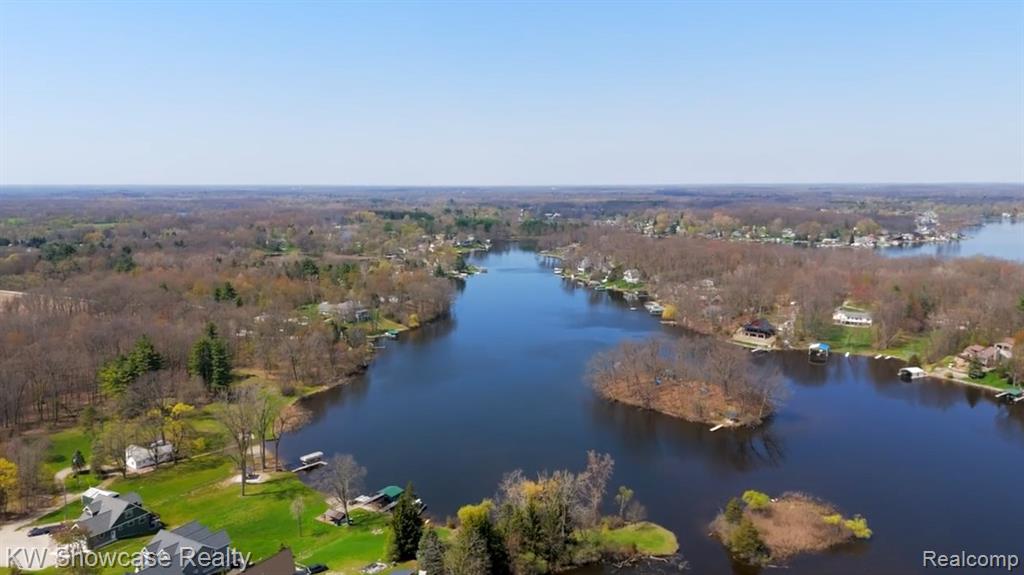 6354 Bennett Lake Road, Fenton, MI 48430 — Photo 10