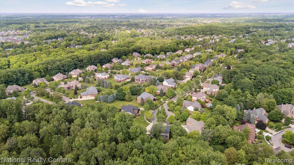 47769 Aberdeen Drive, Novi, MI — Photo 63