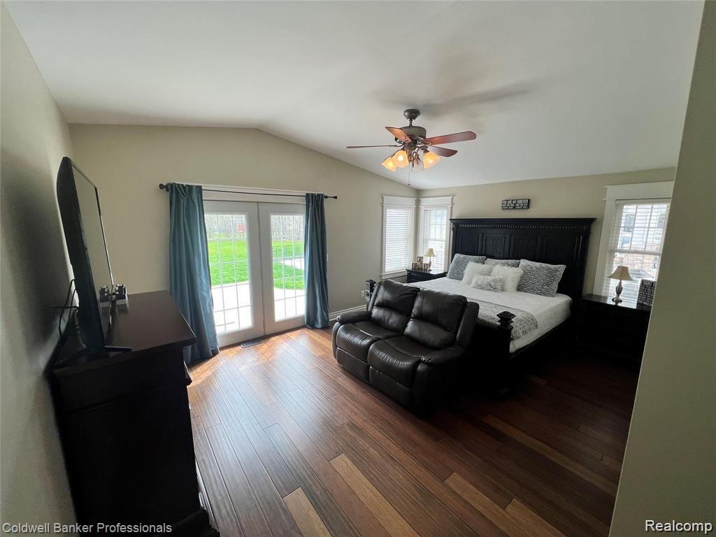 6730 WESTAWAY Drive, Troy, MI 48085 — Photo 11