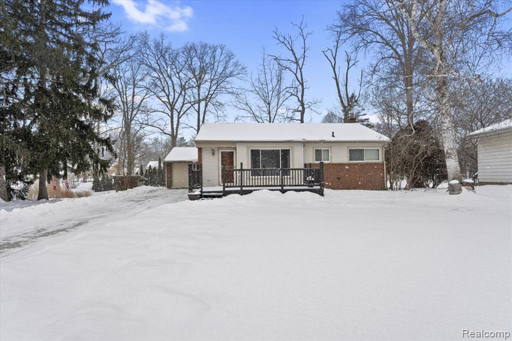 28706 Southpointe Road, Grosse Ile, MI 48138 — Photo 2