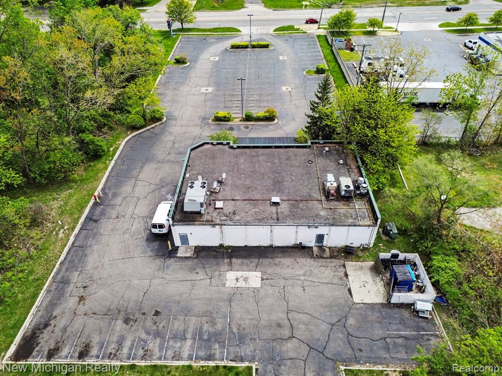 7000 Merriman Road, Romulus, MI 48174 — Photo 27