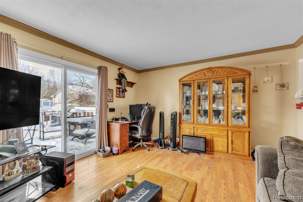 47349 Nita Drive, Shelby Twp, MI 48317 — Photo 23
