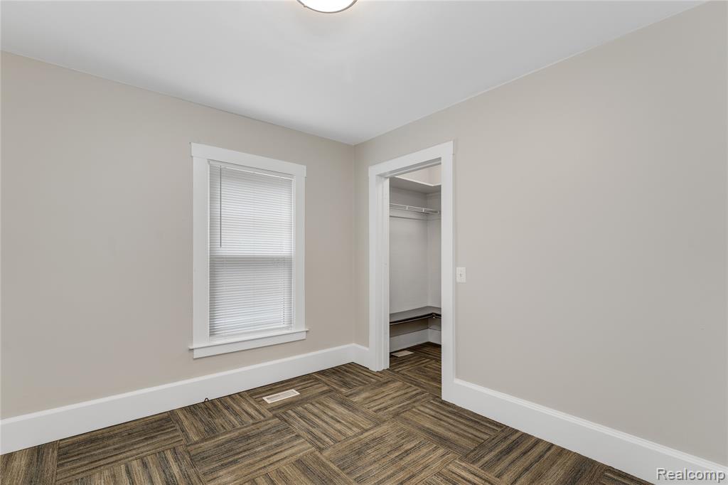 69 Lincoln Street, Pontiac, MI 48341 — Photo 12