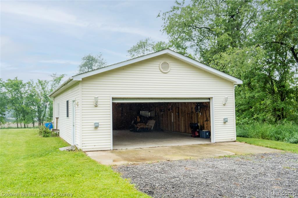 4152 Emily Court, Howell, MI 48843 — Photo 25