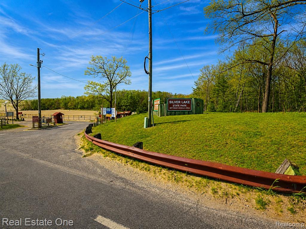 1961 N Beechwood Drive, Mears, MI 49436 — Photo 27
