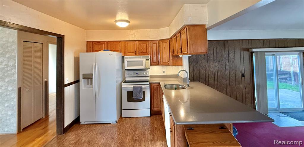 27334 Perry Street, Roseville, MI 48066 — Photo 3