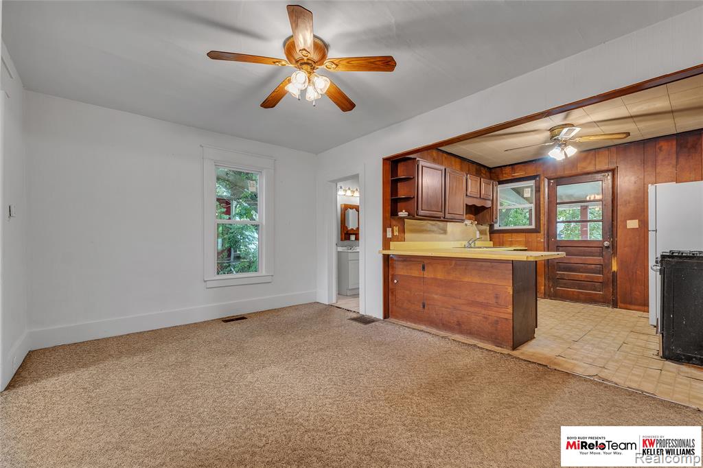 848 Caton Avenue, Adrian, MI 49221 — Photo 4