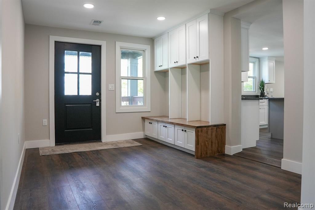 278 W SAINT CLAIR Street, Romeo, MI 48065 — Photo 17
