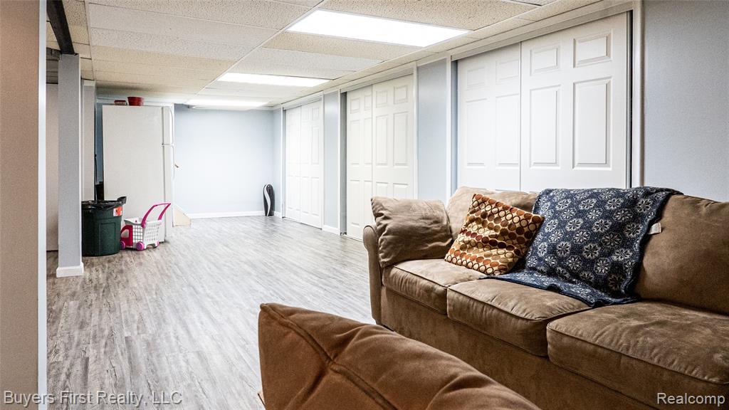 24641 Church Street, Oak Park, MI 48237 — Photo 29