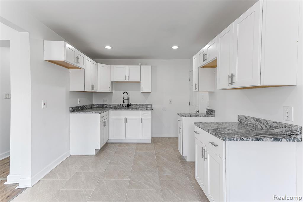 5737 Barham Street, Detroit, MI 48224 — Photo 10