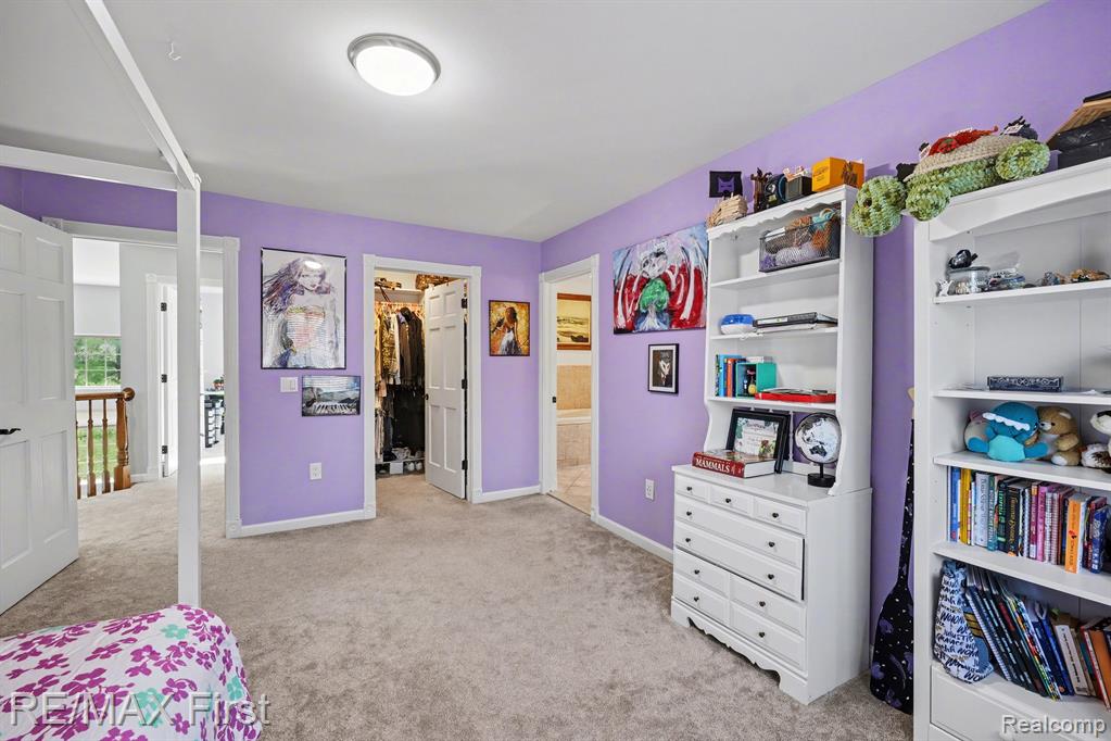 20400 Robinway Drive, Macomb, MI 48036 — Photo 33
