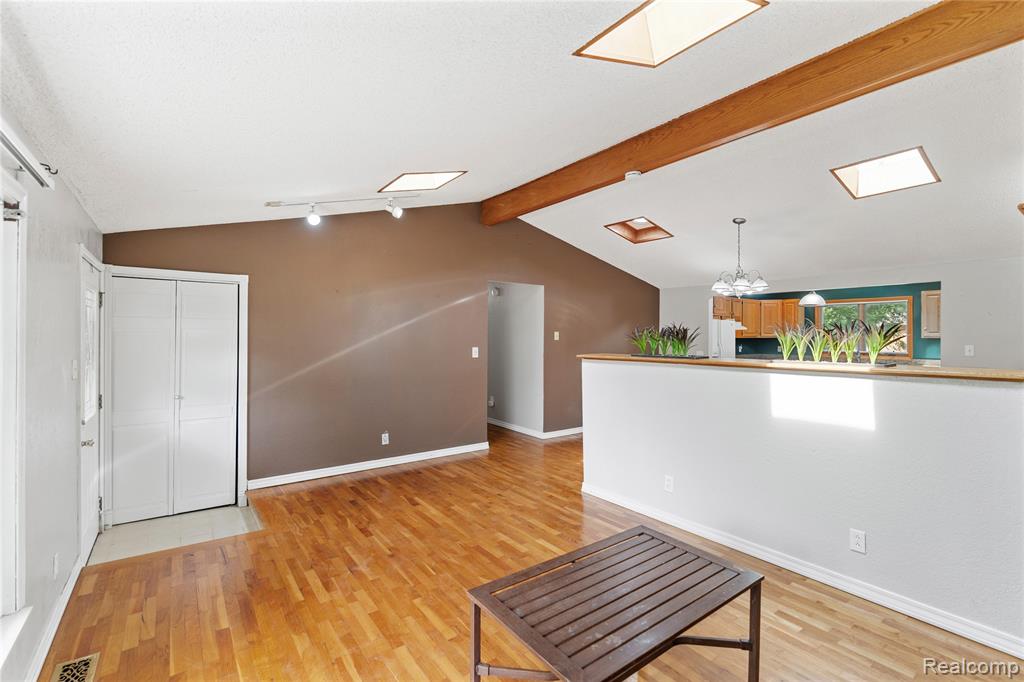 6411 Brookview Drive, Grand Blanc, MI 48439 — Photo 16