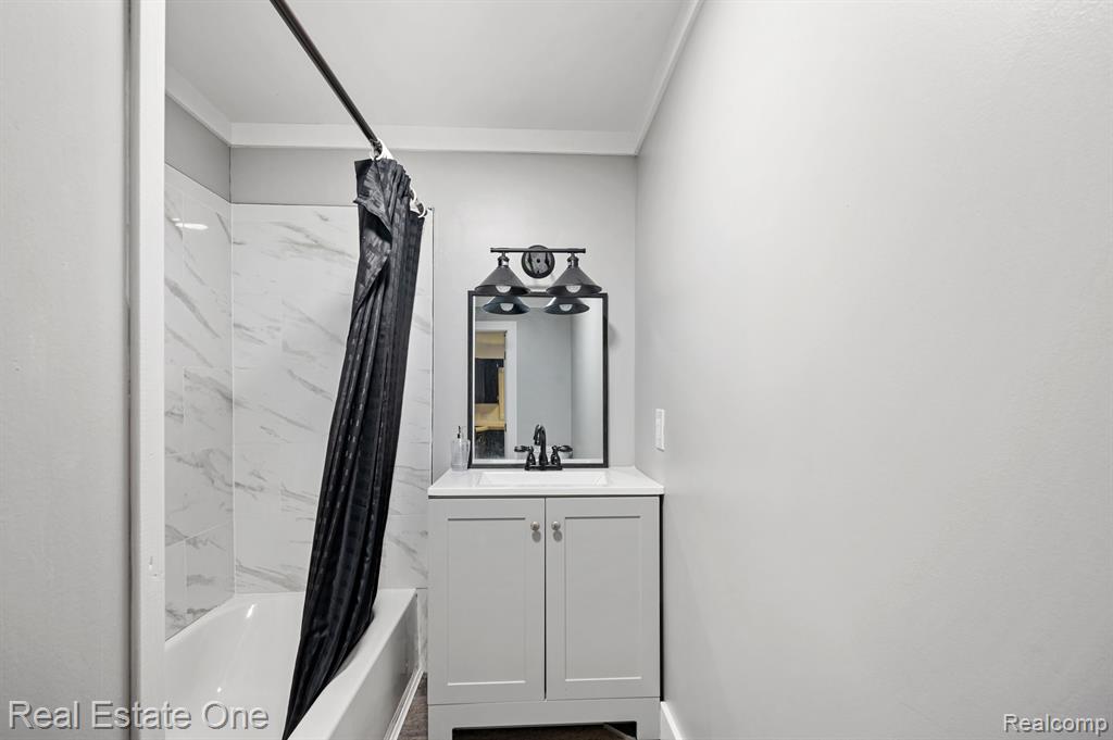 5963 Fox Street, Mayville Vlg, MI 48744 — Photo 15
