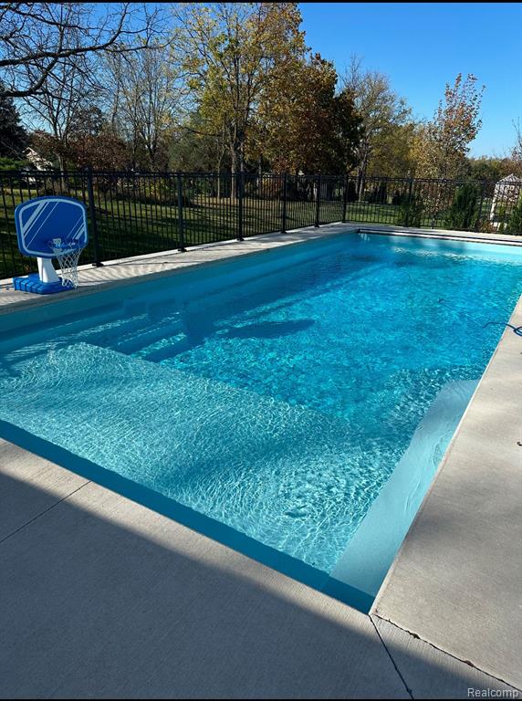 26427 Harrow Court, South Lyon, MI 48178 — Photo 39