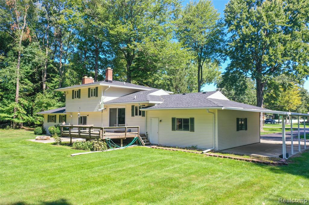 6158 Golfview Drive, Burton, MI 48509 — Photo 11