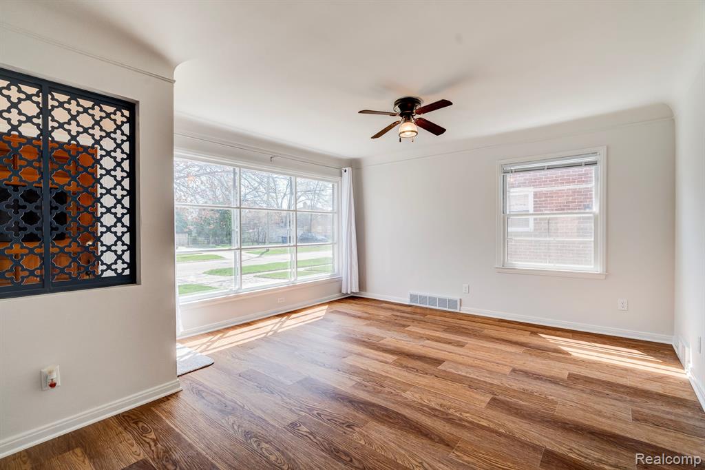 9543 WINSTON, Redford, MI 48239 — Photo 4
