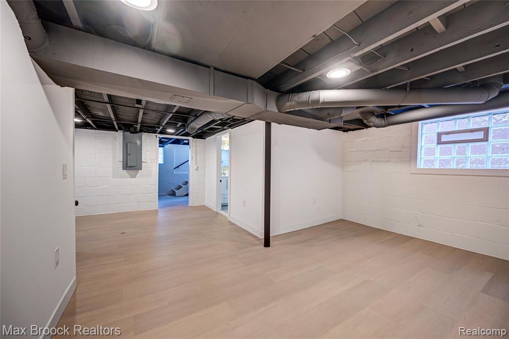 409 Baldwin Avenue, Royal Oak, MI 48067 — Photo 45