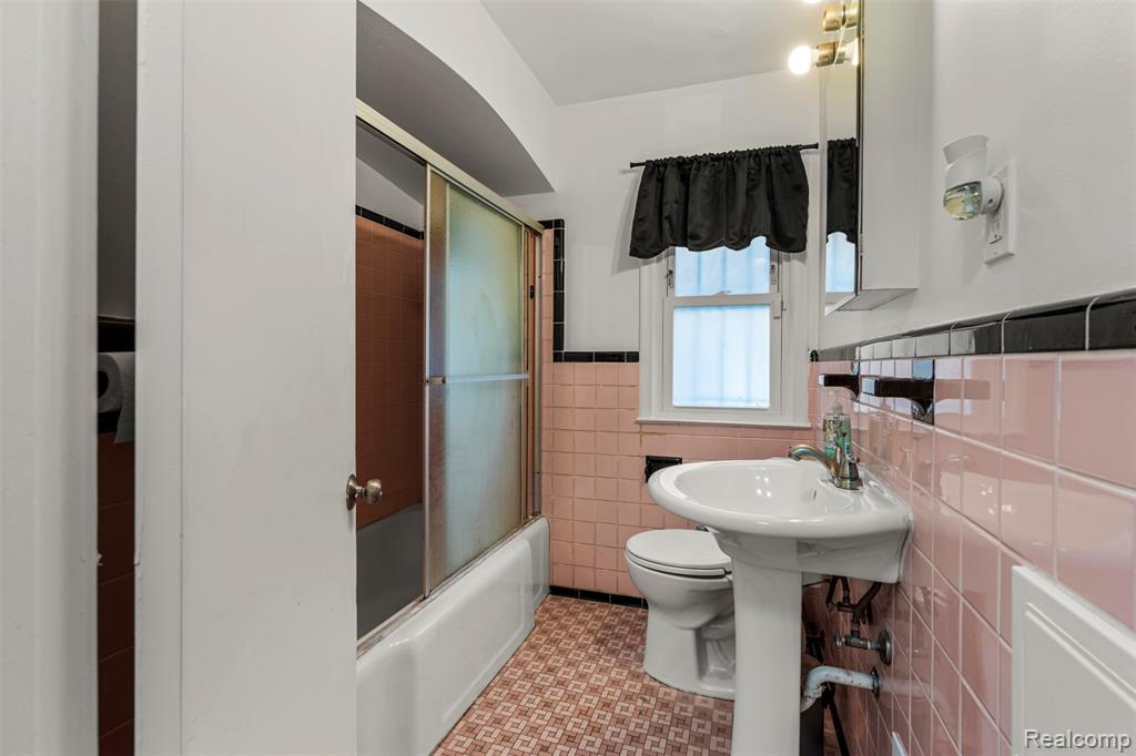 7416 Pierson Street, Detroit, MI 48228 — Photo 14
