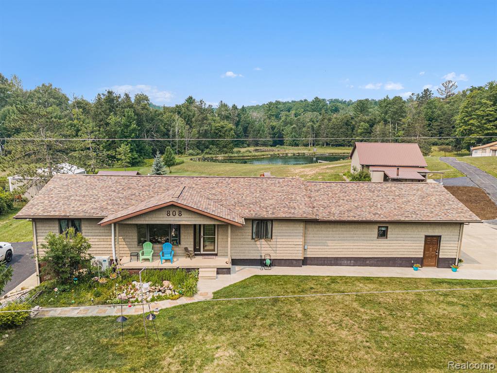 808 S Dow Road, MI 48661 — Photo 4