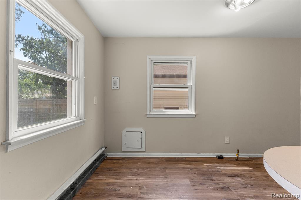 4933 Ziegler Street, Dearborn Heights, MI 48125 — Photo 14